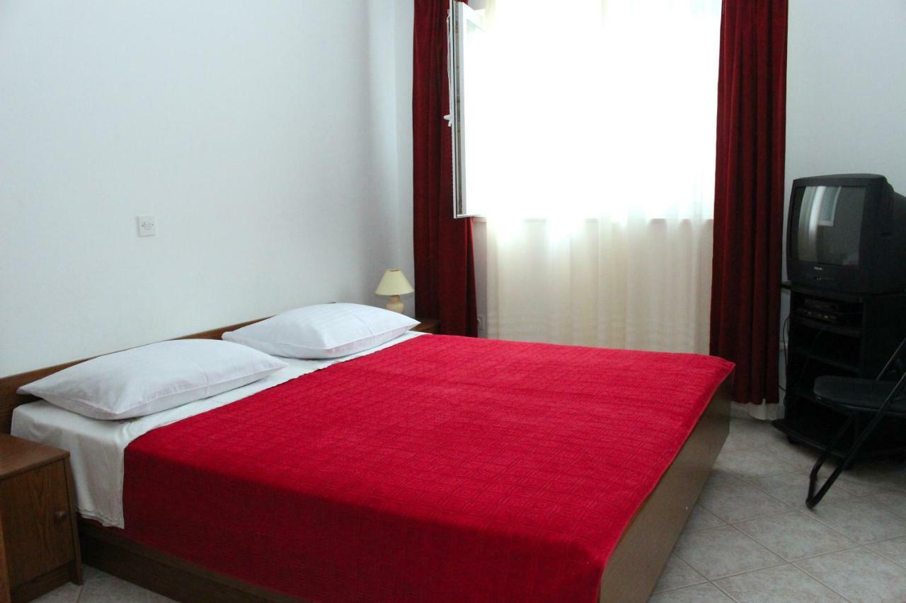 Apartments Tonka Primošten Extérieur photo