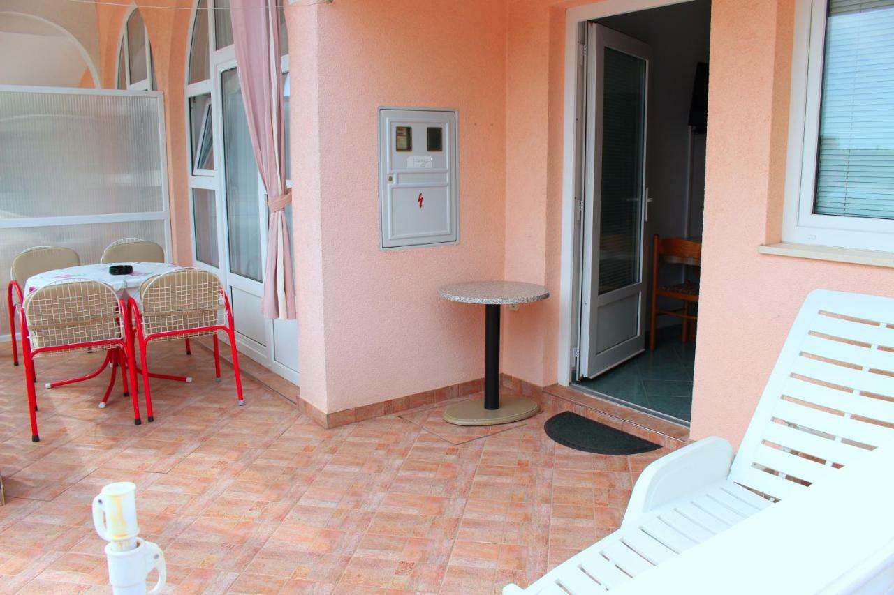 Apartments Tonka Primošten Extérieur photo