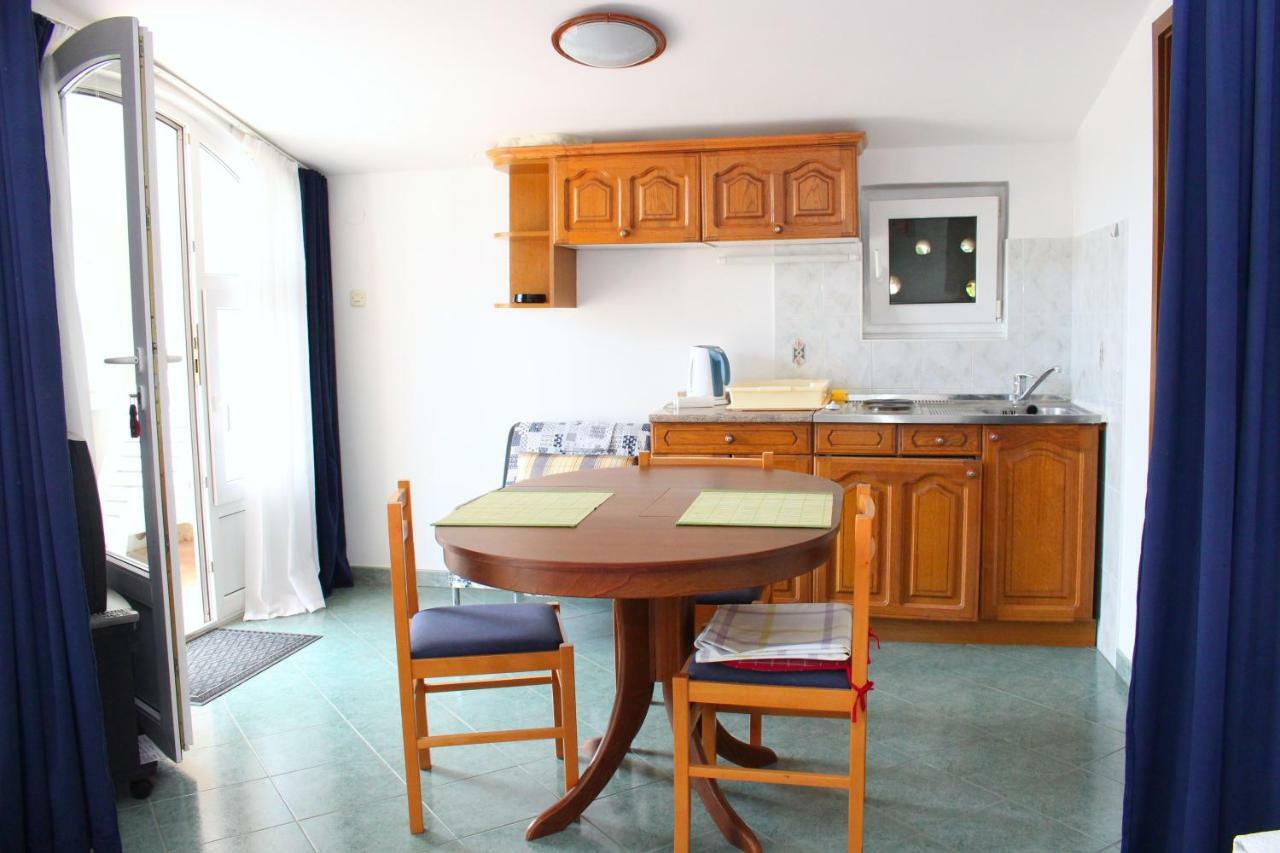 Apartments Tonka Primošten Extérieur photo